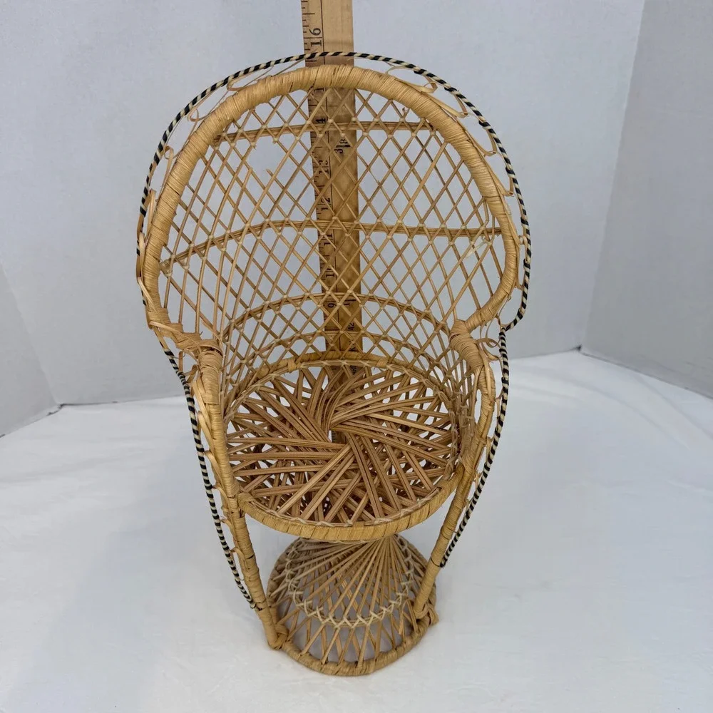 Vintage Miniature Peacock Chair Woven Wicker Rattan Boho Doll‎ Plant Stand 15.5